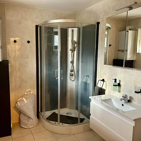 L De L Entre Potes Scandinavia アパート